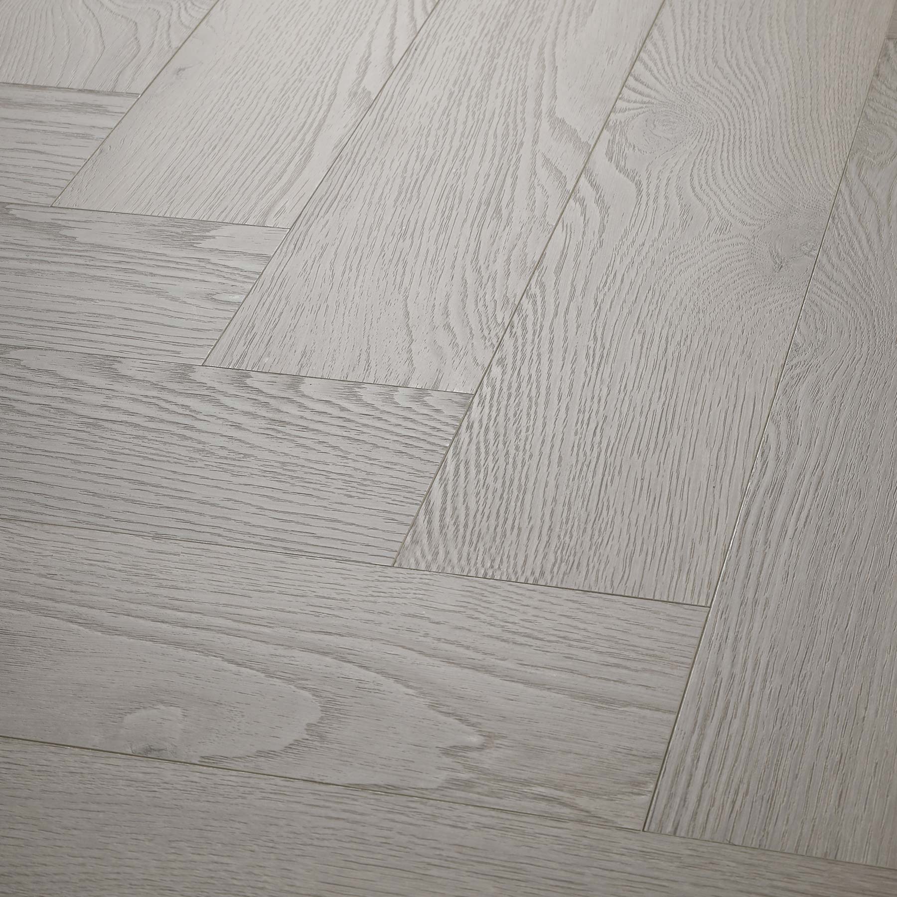 Avion Oak 10mm Herringbone