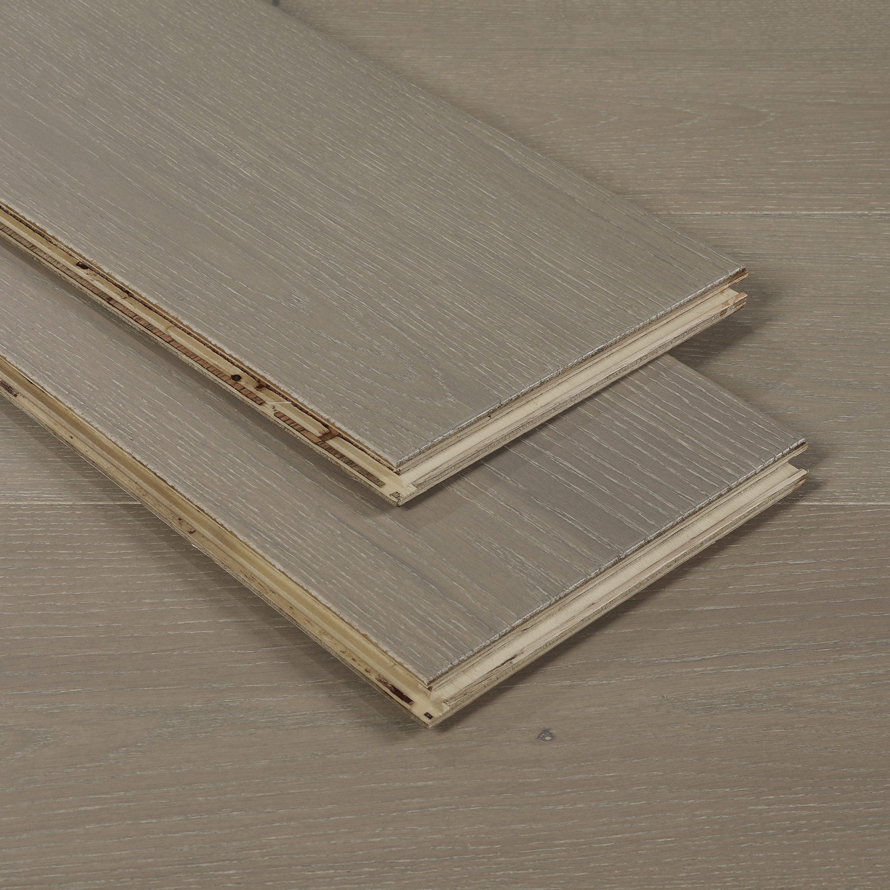 Sample: Misted Oak Click