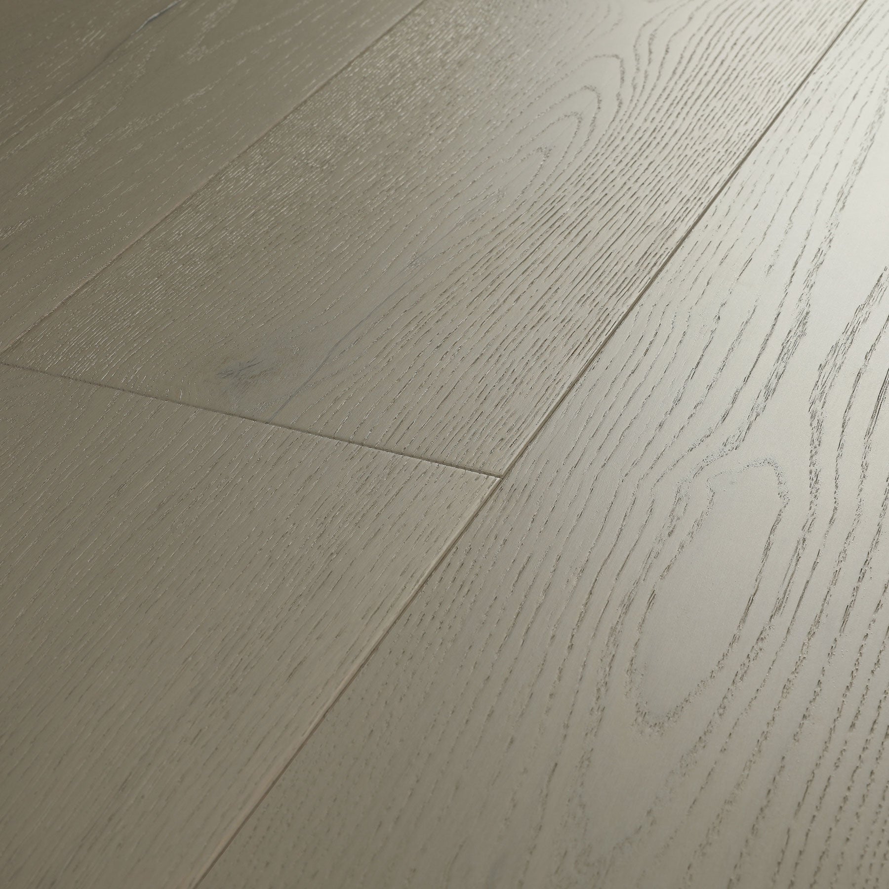 Platinum Oak Click