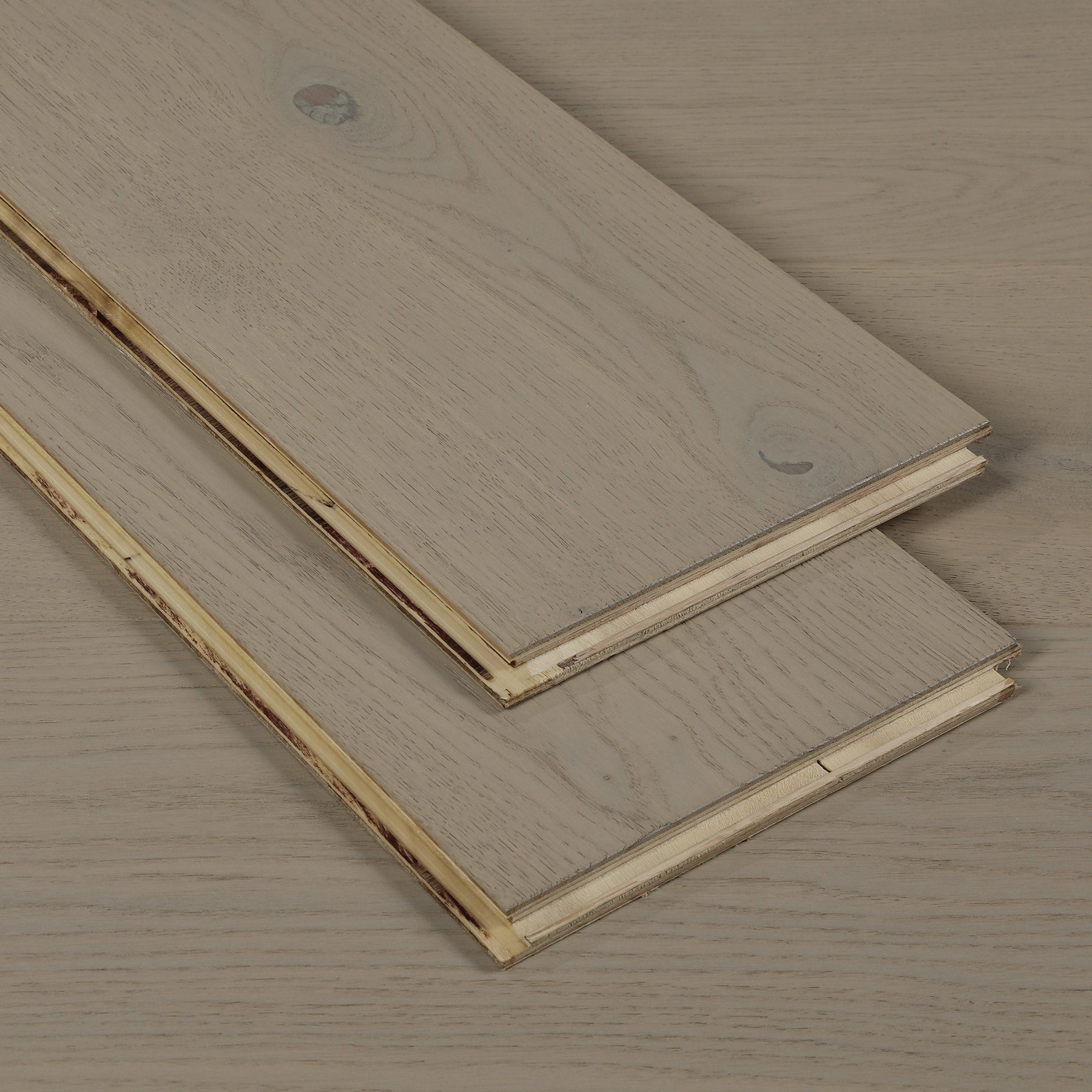 Platinum Oak Click