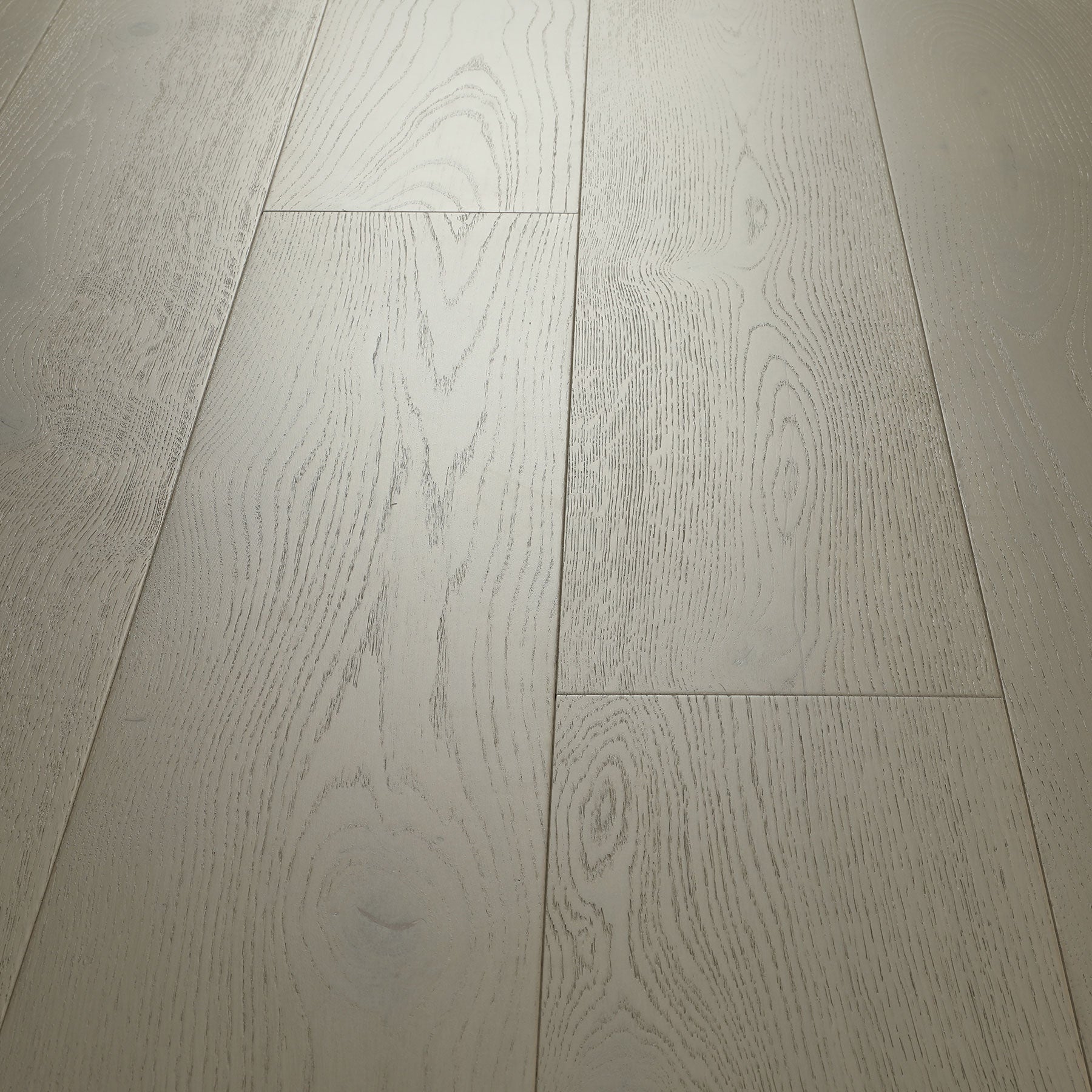 Platinum Oak Click